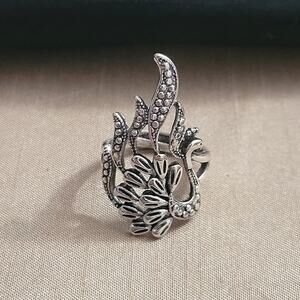 Adjustable silver tone peacock ring